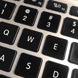 Meet your Posher, Vicky